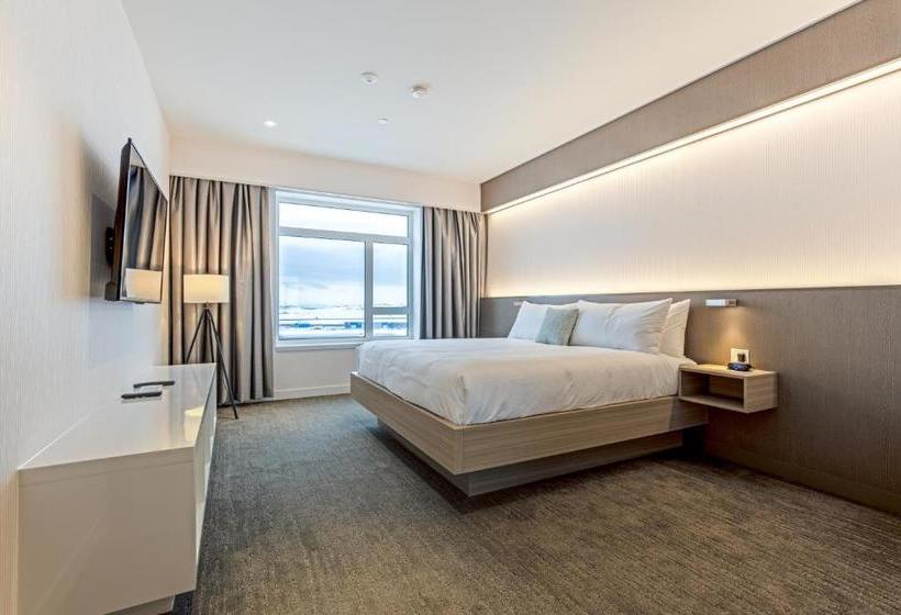 Aqsarniit Hotel And Conference Centre