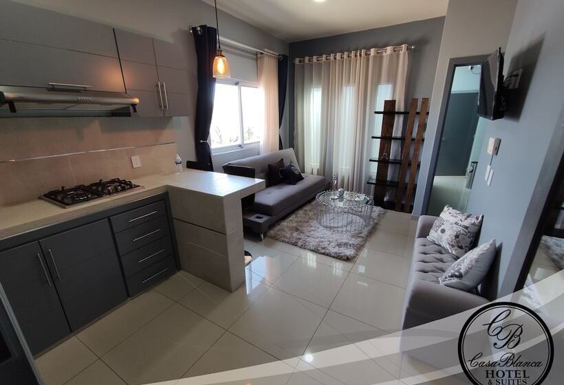 فندق Casa Blanca & Suites