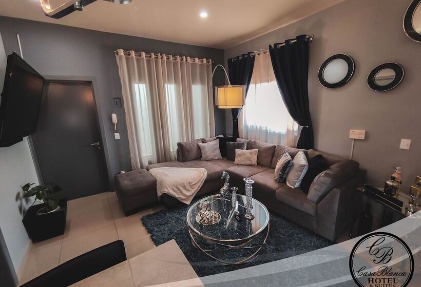 فندق Casa Blanca & Suites