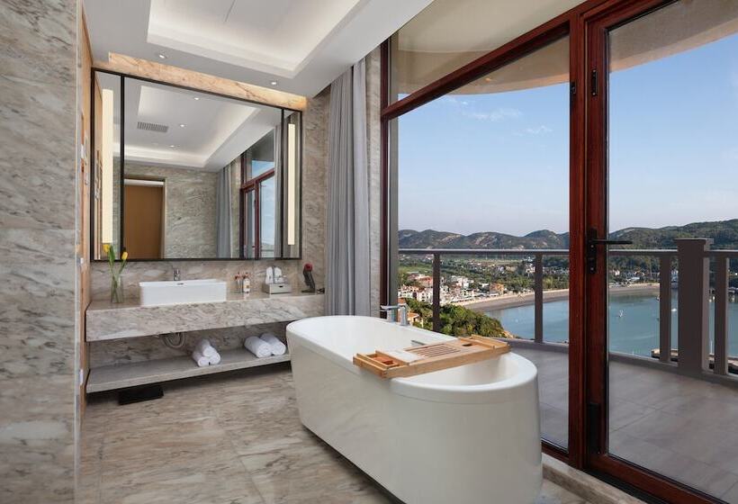 בית מלון כפרי Crowne Plaza Zhoushan Seaview, An Ihg