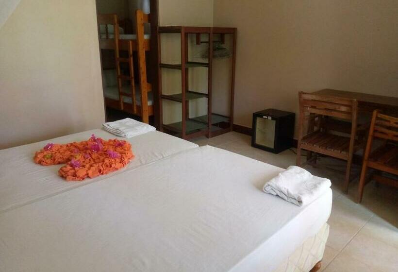 هتل Funky Squids Beach Resort