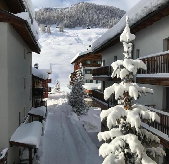 فندق Garni La Casetta