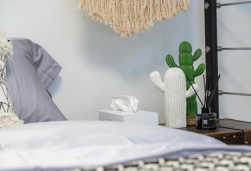 Отель Hefei Yuefang·yuefang·square