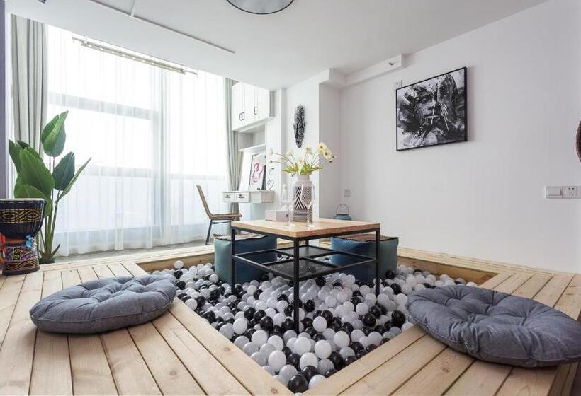 Отель Hefei Yuefang·yuefang·square