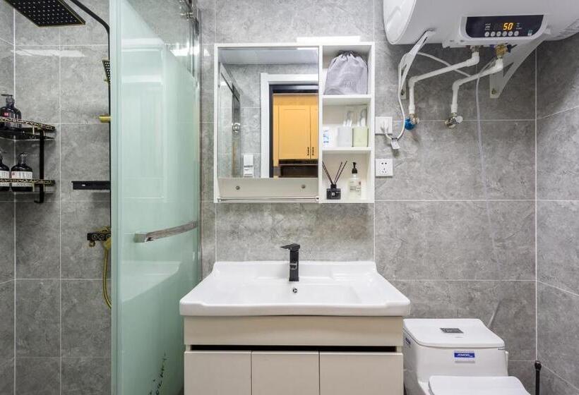 Отель Hefei Yuefang·yuefang·square