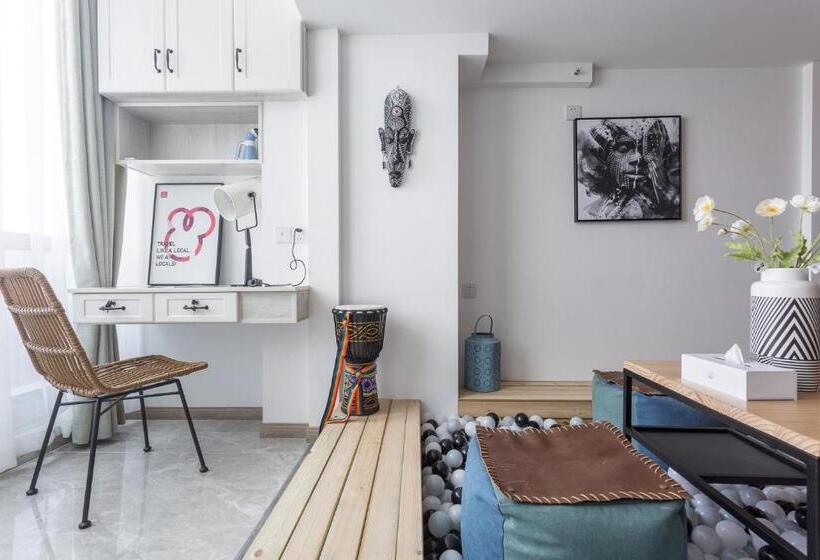 Отель Hefei Yuefang·yuefang·square