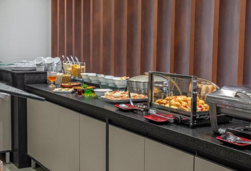 Отель Laghetto Stilo Vita