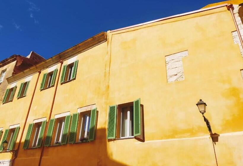 Отель Locanda Carra Manna