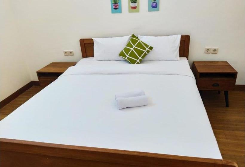 בית מלון כפרי My Room Cepu Blora Redpartner