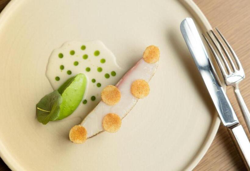 בית מלון כפרי Nordelaia