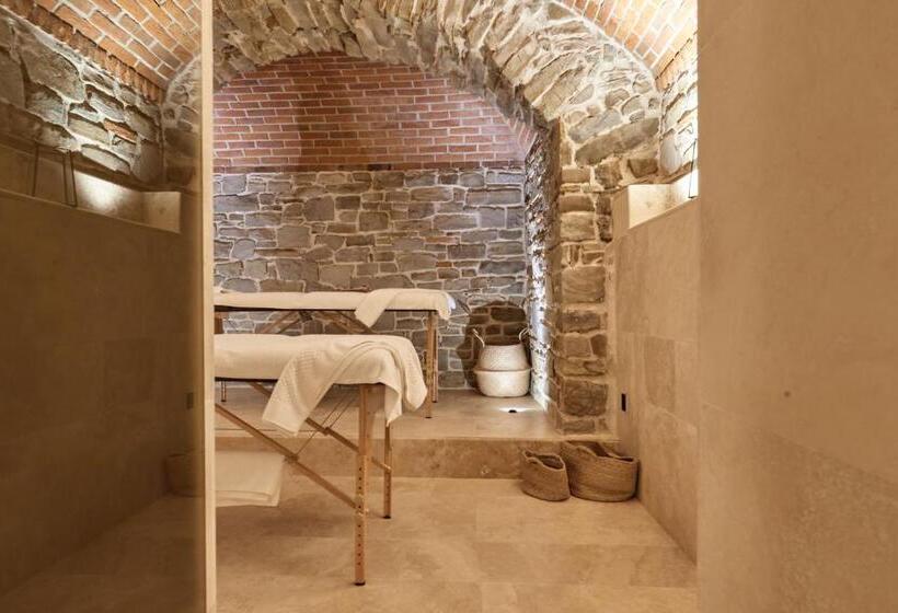 בית מלון כפרי Nordelaia