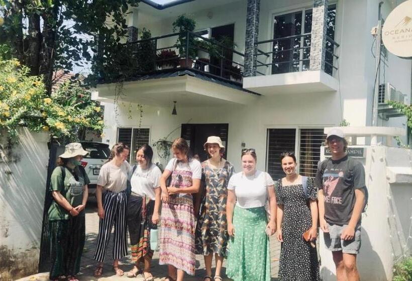 هتل Oceana Hills Residency