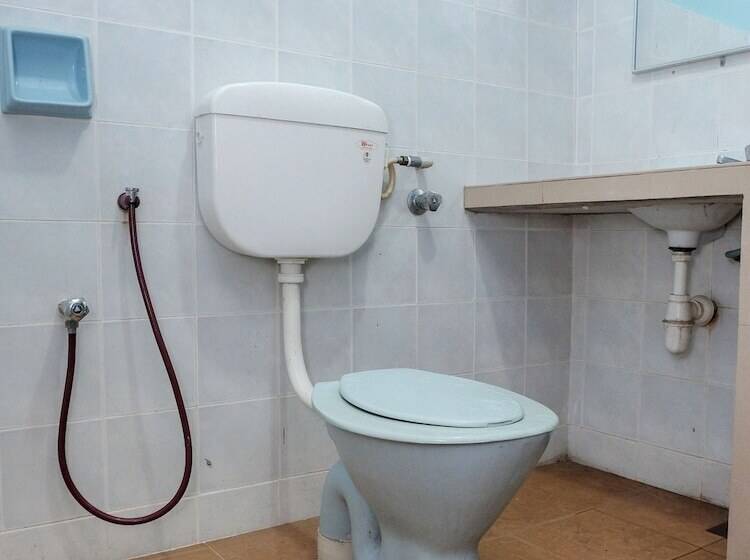 בית מלון כפרי Oyo 90167  Tiara