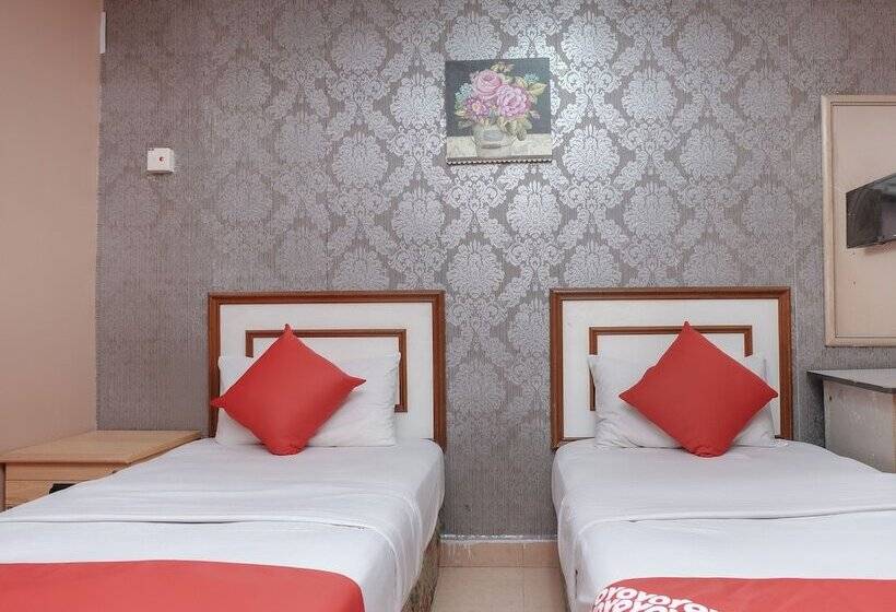 فندق Oyo 90167  Tiara