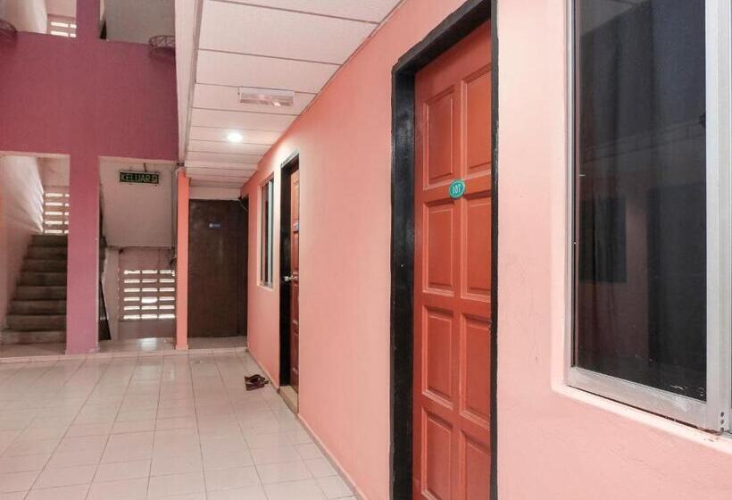 فندق Oyo 90167  Tiara