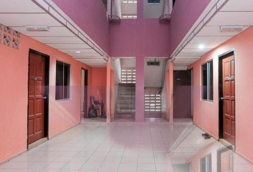 فندق Oyo 90167  Tiara