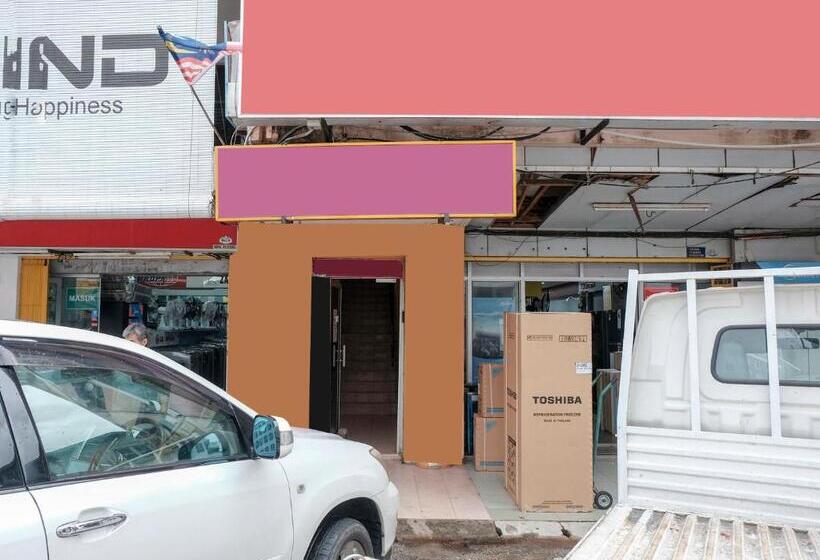 בית מלון כפרי Oyo 90167  Tiara