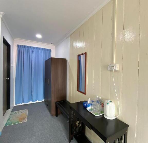 فندق Oyo 90230 Dh Residence