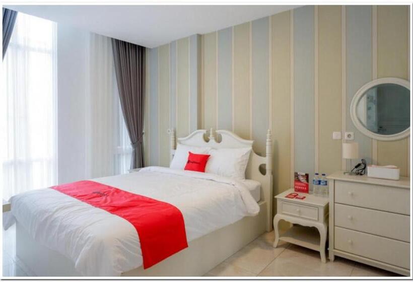 酒店 Reddoorz Plus @ Madukoro Raya Semarang