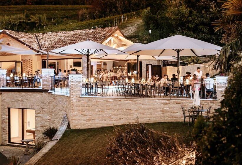 ホテル Relais Almaranto