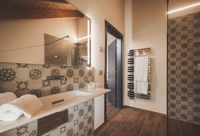 ホテル Relais Almaranto