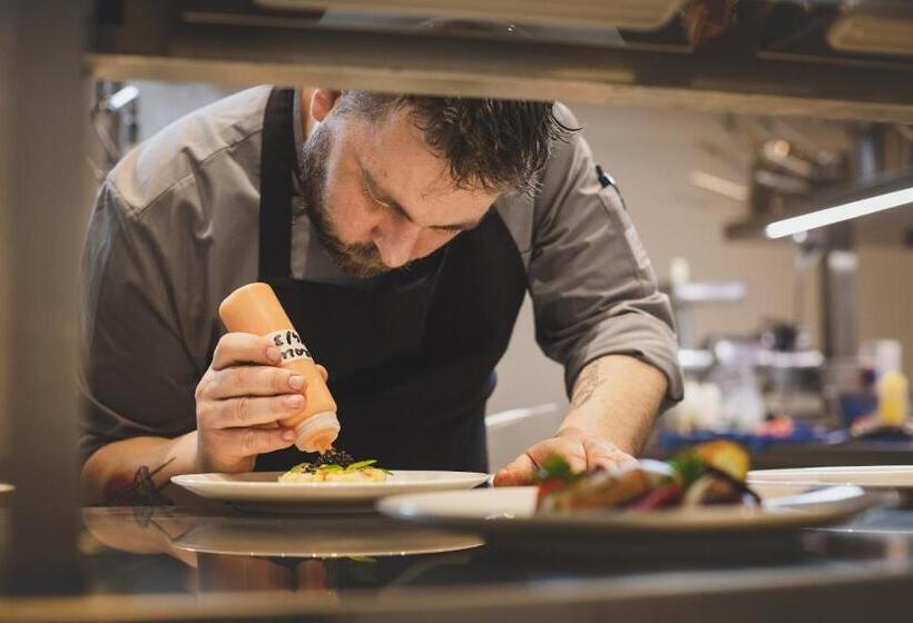 ホテル Relais Almaranto