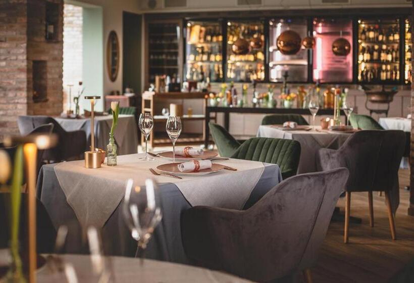 ホテル Relais Almaranto