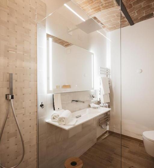 ホテル Relais Almaranto