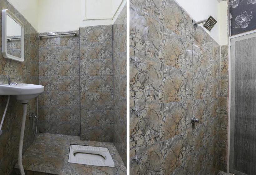 호텔 Spot On 62444 Hanny And Guest House