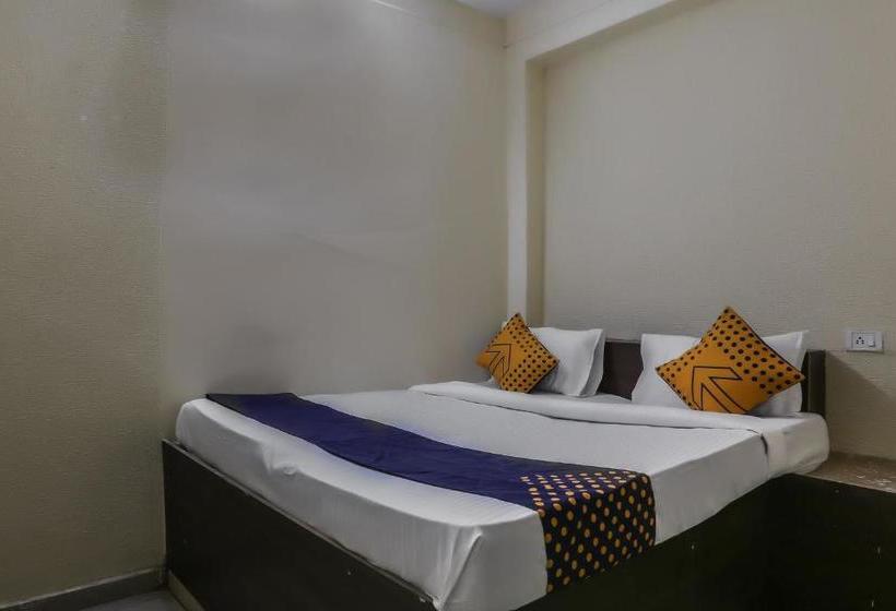 호텔 Spot On 62444 Hanny And Guest House