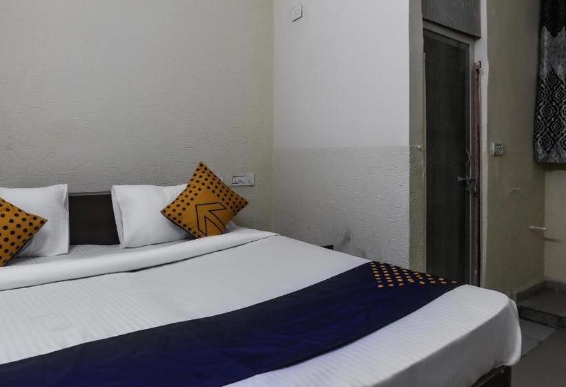 호텔 Spot On 62444 Hanny And Guest House