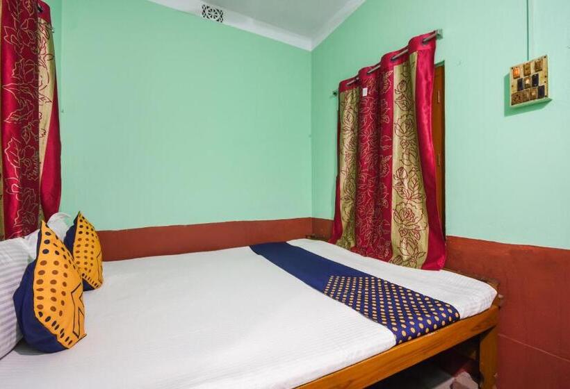 ホテル Spot On 64822 Tirtha Niwas