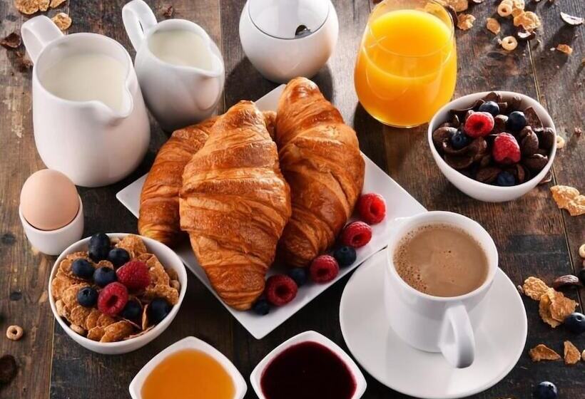 هتل Tea Praia A Mare