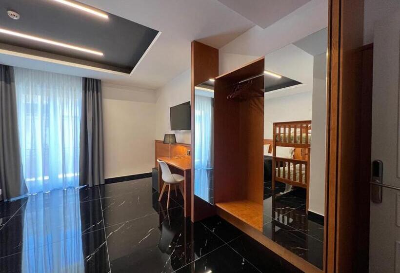 هتل Tea Praia A Mare