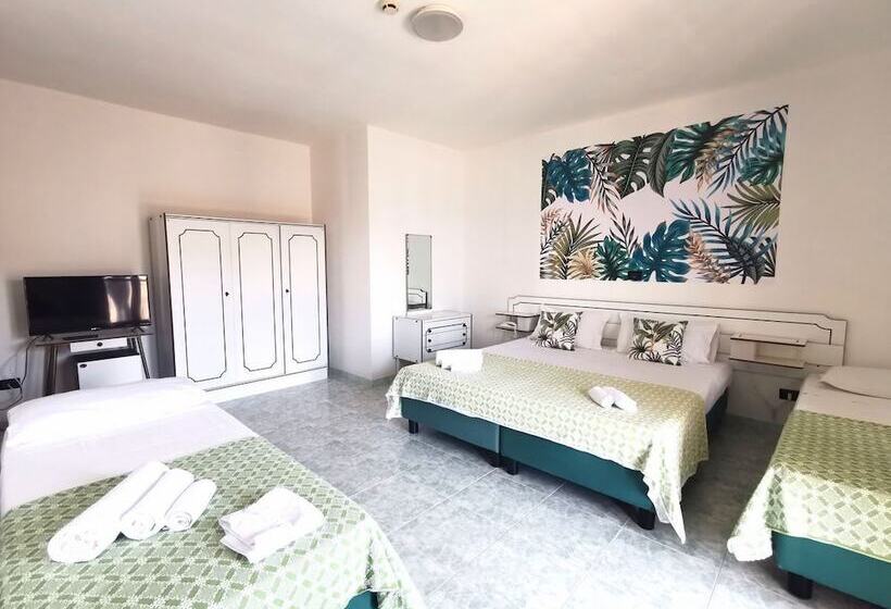 هتل Tea Praia A Mare