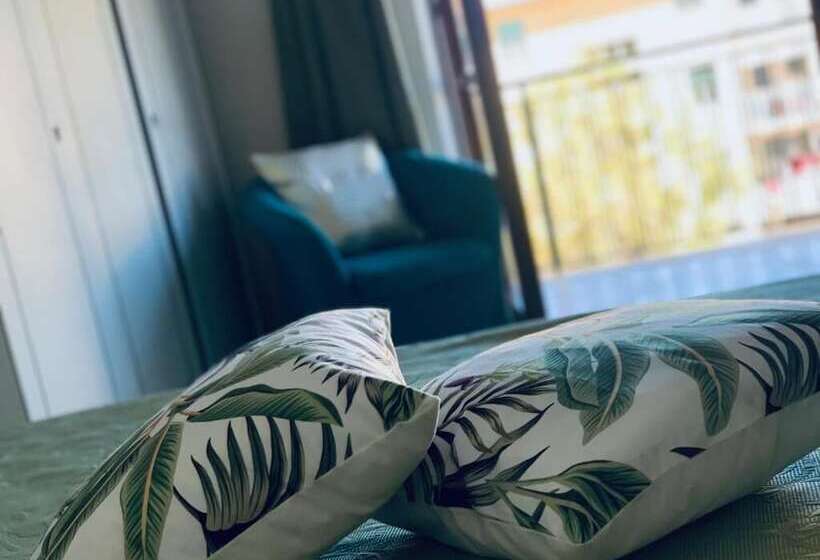 هتل Tea Praia A Mare