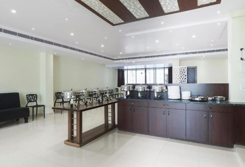 בית מלון כפרי Capital O  7th Heaven