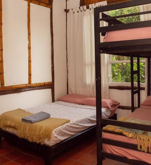 Ikara Hotel Campestre Villeta