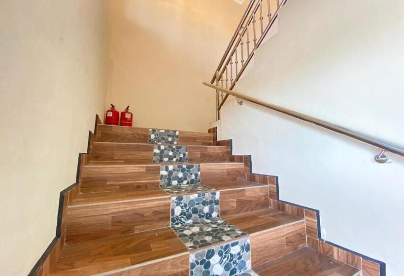 Oyo 90205 Bayu Sintok Motel