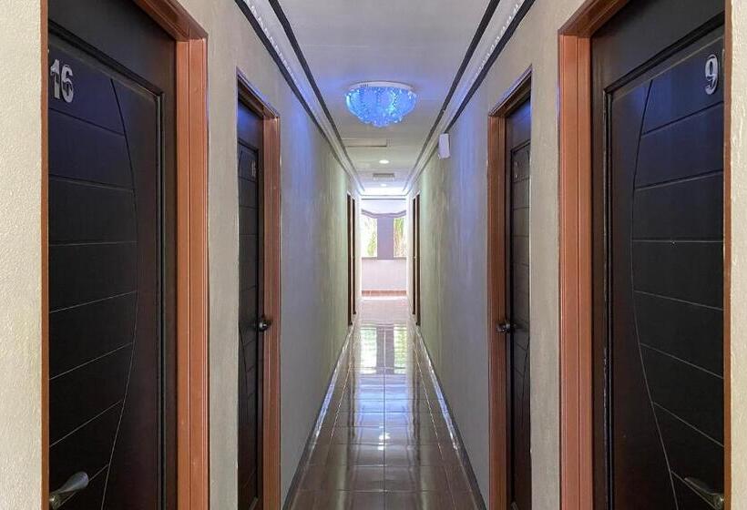 Oyo 90205 Bayu Sintok Motel