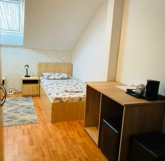 膳宿费 Casa Adriana