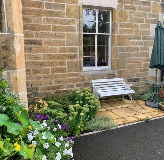 פנסיון Kilmorie House