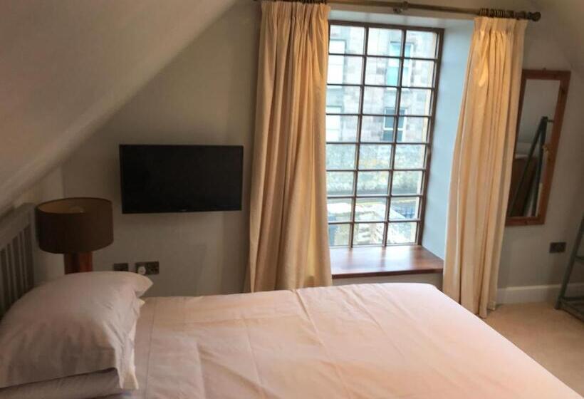 פנסיון Kilmorie House