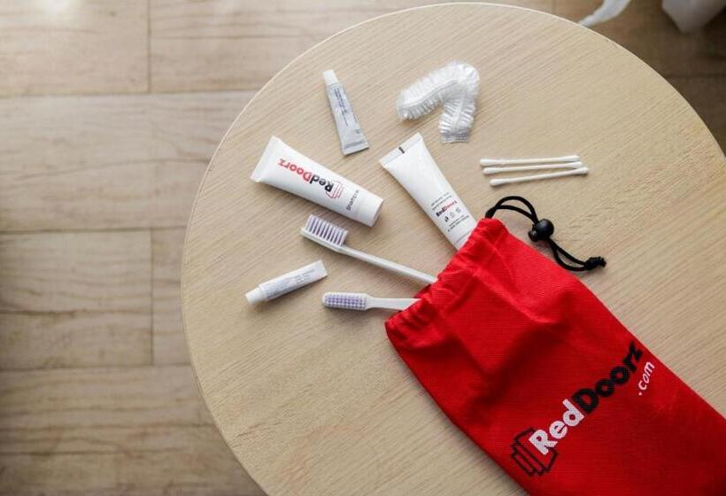 膳宿费 Reddoorz @ Jalan Kedawung