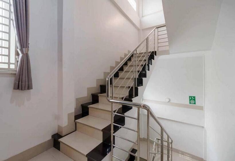 Seindo Hotel Mitra Reddoorz