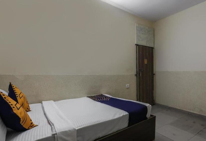 호텔 Spot On 62444 Hanny And Guest House