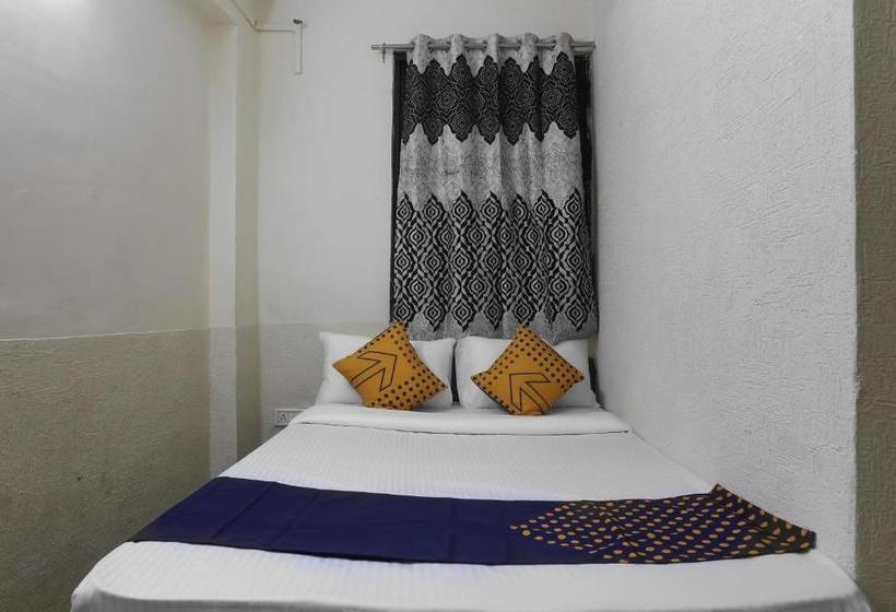 호텔 Spot On 62444 Hanny And Guest House