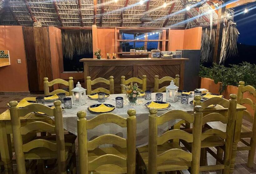 تختخواب و صبحانه Casa Biulú