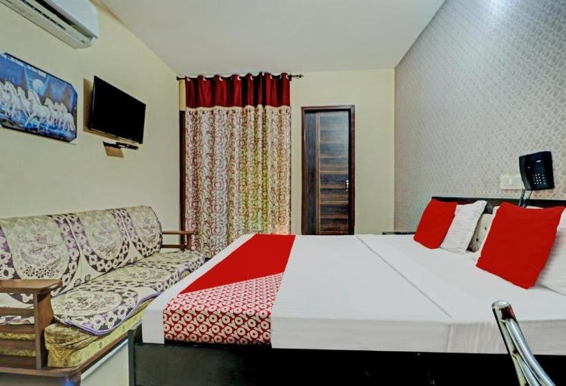 호텔 Oyo 37658 King Palace