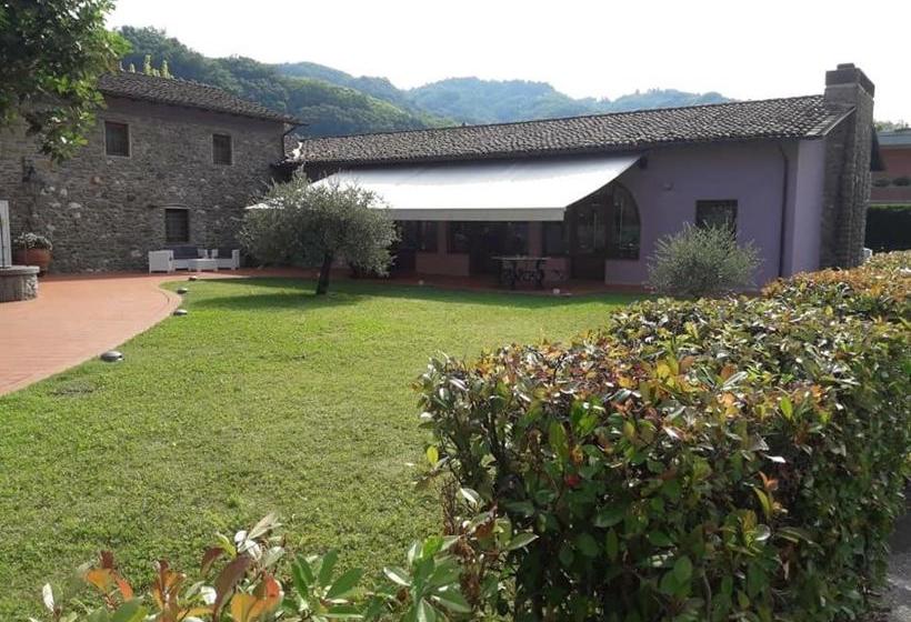 فندق صغير Antica Locanda San Leonardo 1554